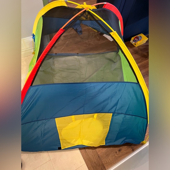 4 Kids Super Duper Indoor/Outdoor tent - Picture 7 of 8